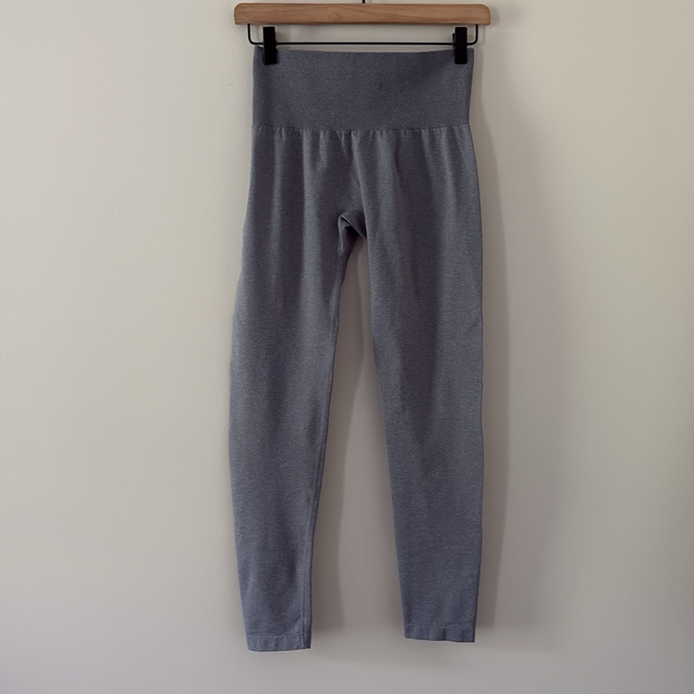 NVGTN Grey Contour 2.0 Seamless Leggings Shading High Waist Size M - Picture 14 of 14